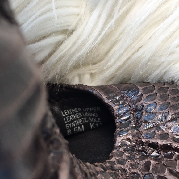 Tory Burch “Eddie” Pythons Snake Ballet Flats - Picture 16 of 16